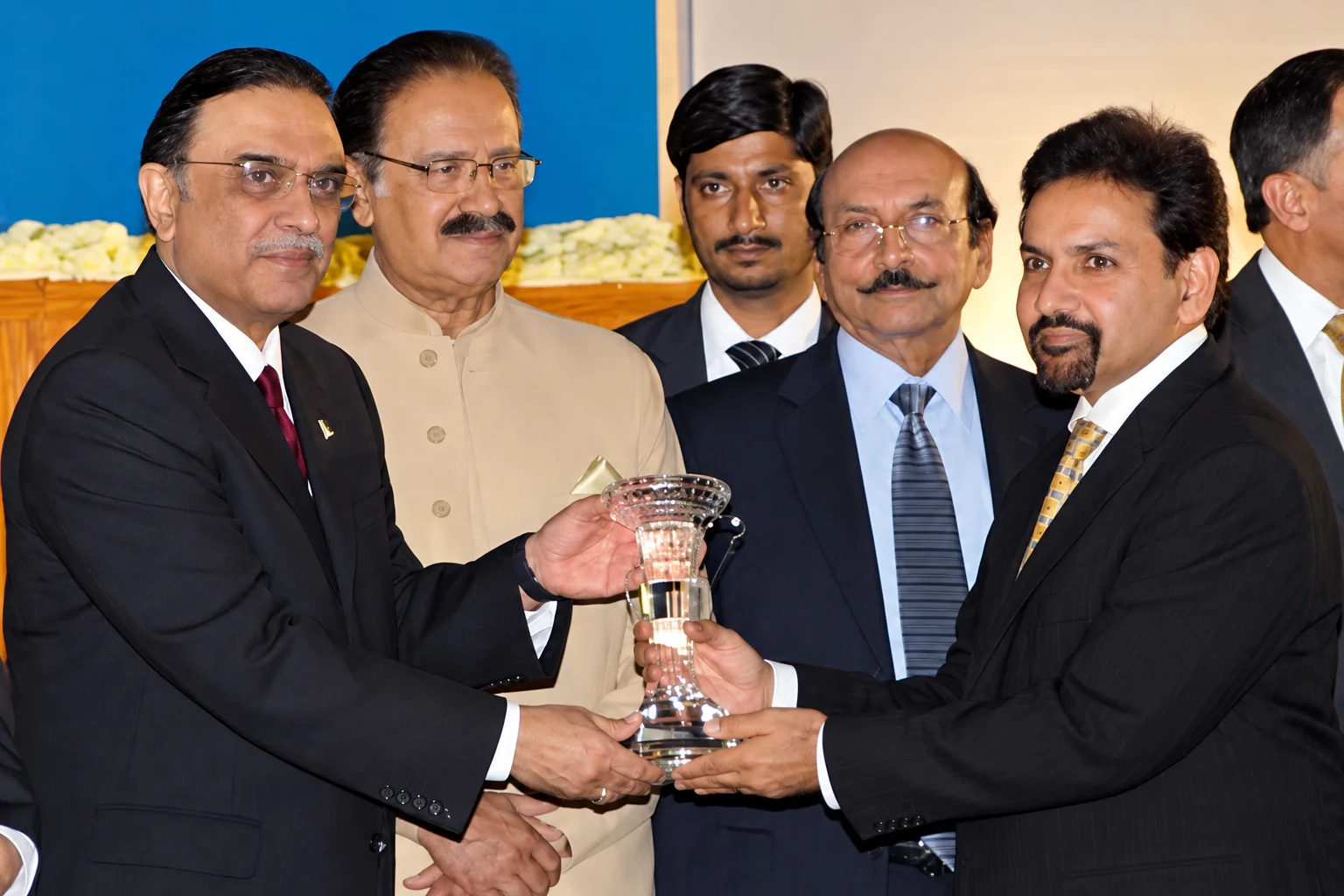 Khawaja M. Zubair receiving the 36th FPCCI Best Performance Award